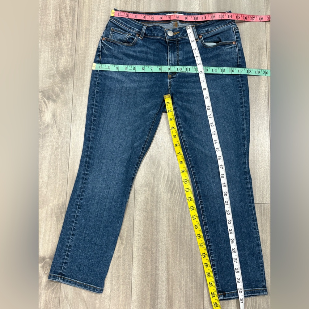 LOFT Women's Straight Leg Dark Blue Stretch Curvy Skinny Crop Size 29P 8 - Picture 3 of 6